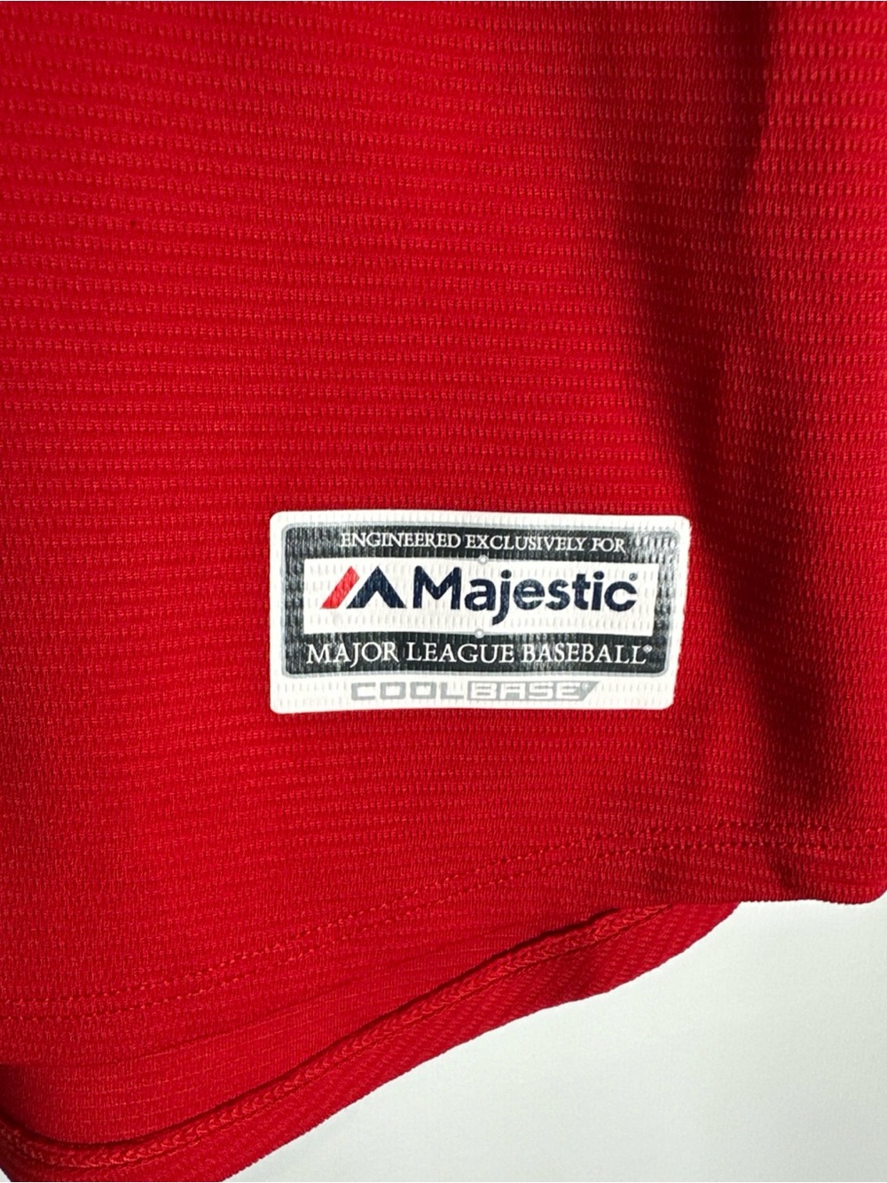 Majestic Women’s Washington Nationals Red Baseball Jersey - Picture 4 of 9